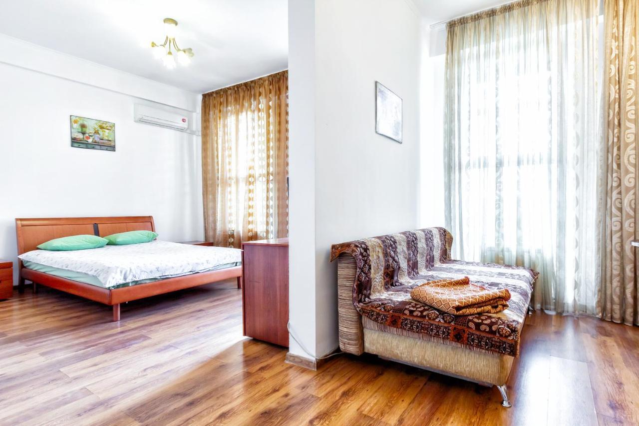 423 Lighthouse Apartments - Traveler'S Choice Almatı Dış mekan fotoğraf